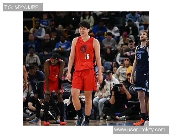 开拓者队宣布杨瀚森和吕佩尔加盟发展联盟以提升竞技水平