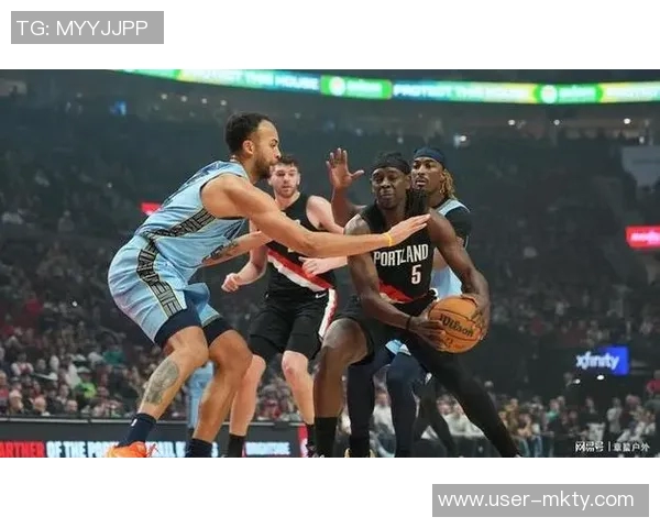 霍勒迪复出需观察一至两周格兰特跟腱炎为负荷管理型伤病 霍勒迪复出需观察一至两周格兰特跟腱炎为负荷管理型伤病